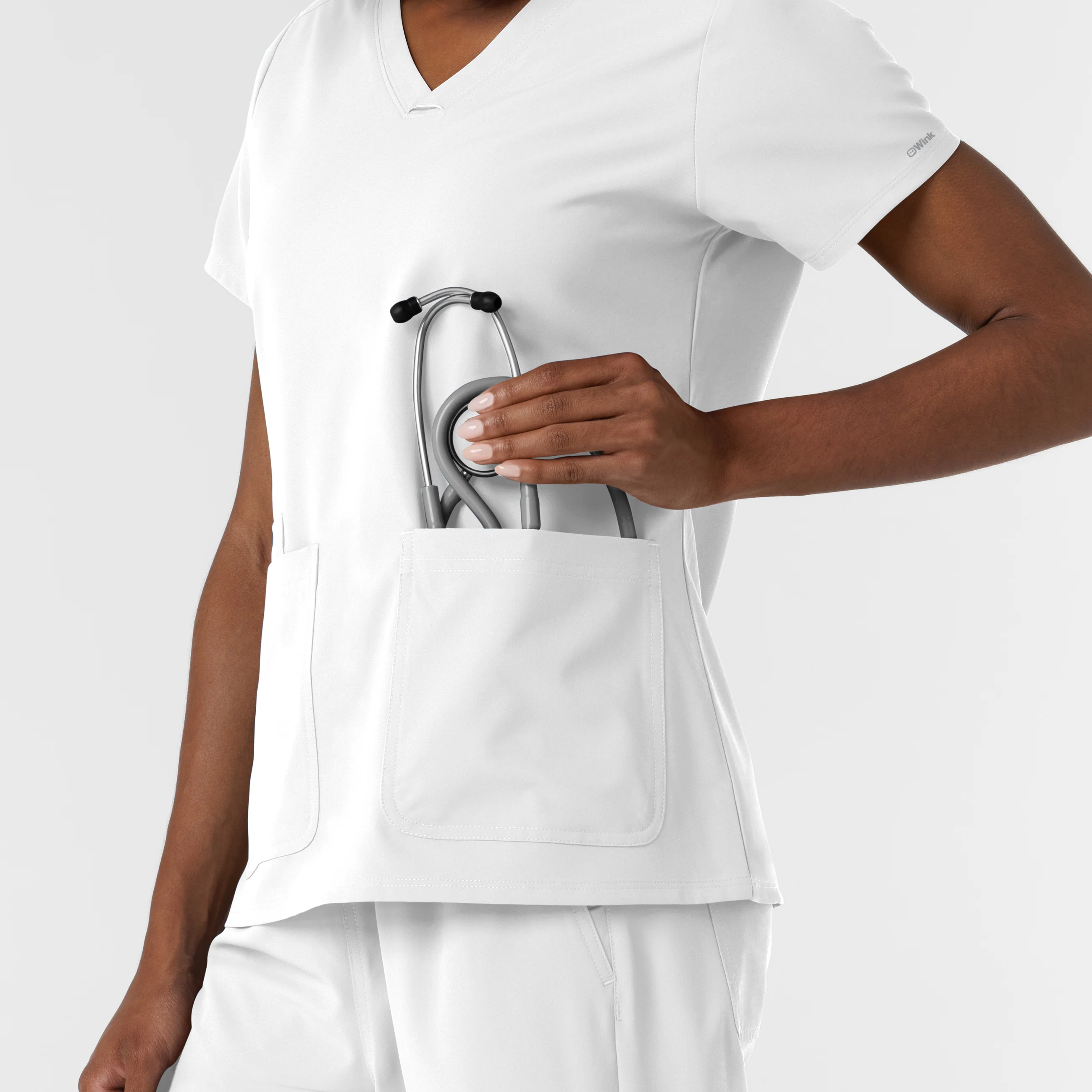 NURTUR Women's V-Neck Scrub Top - White - Image 10