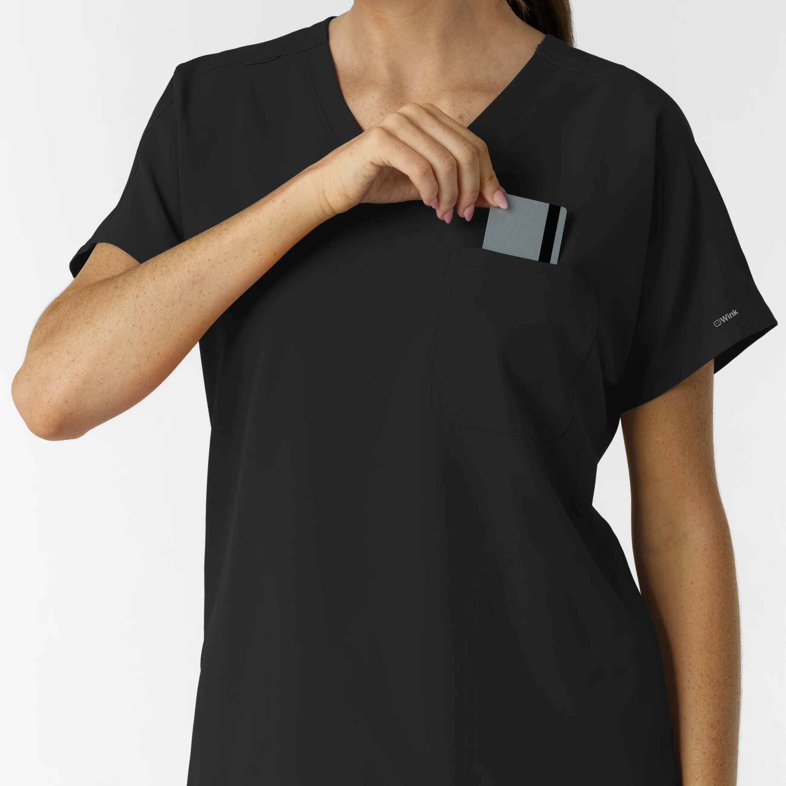 NURTUR Women's Drop Shoulder Tunic Scrub Top - Black - Image 7