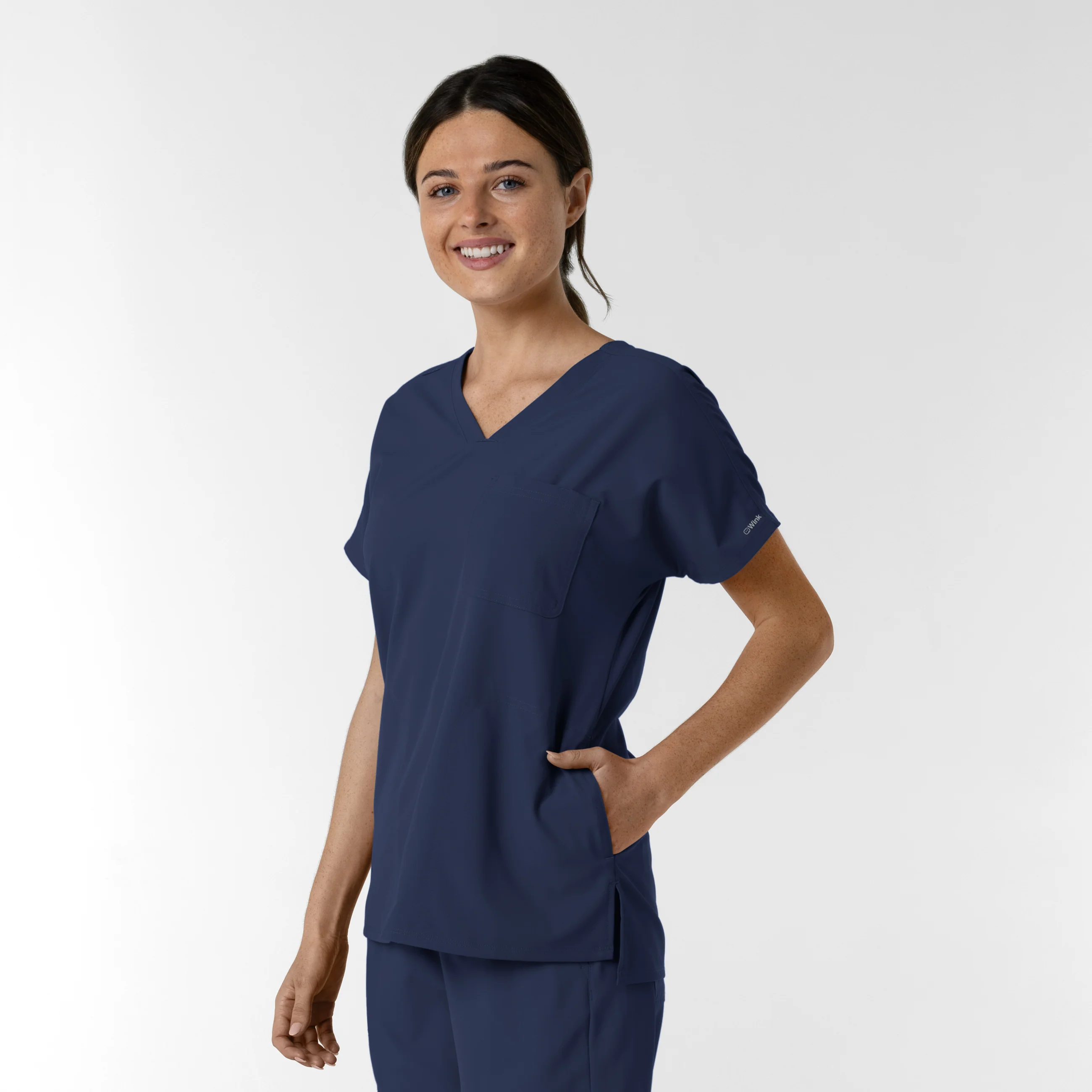NURTUR Women's Drop Shoulder Tunic Scrub Top - Navy - Image 4