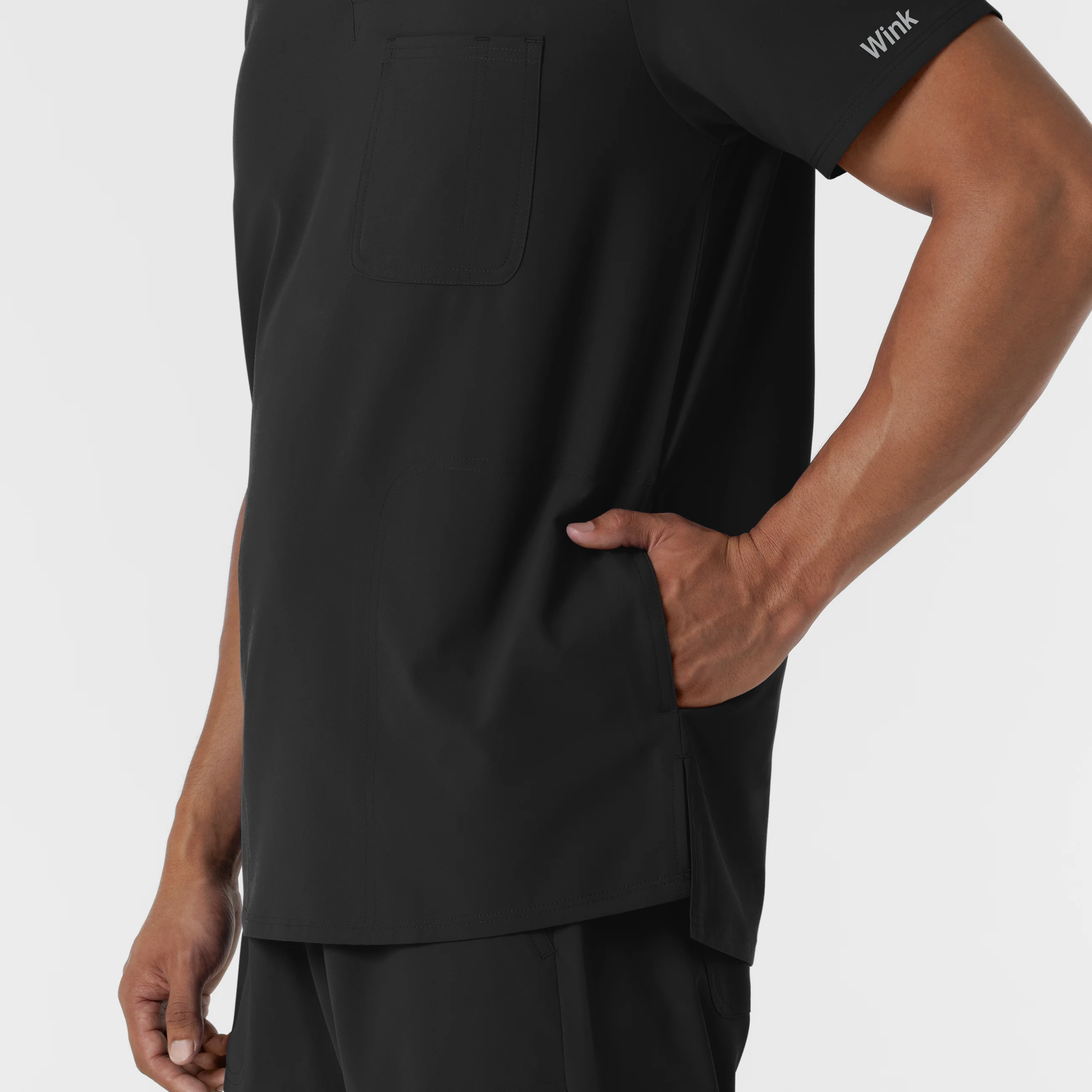 NURTUR Men's V-Neck Scrub Top - Black - Image 8