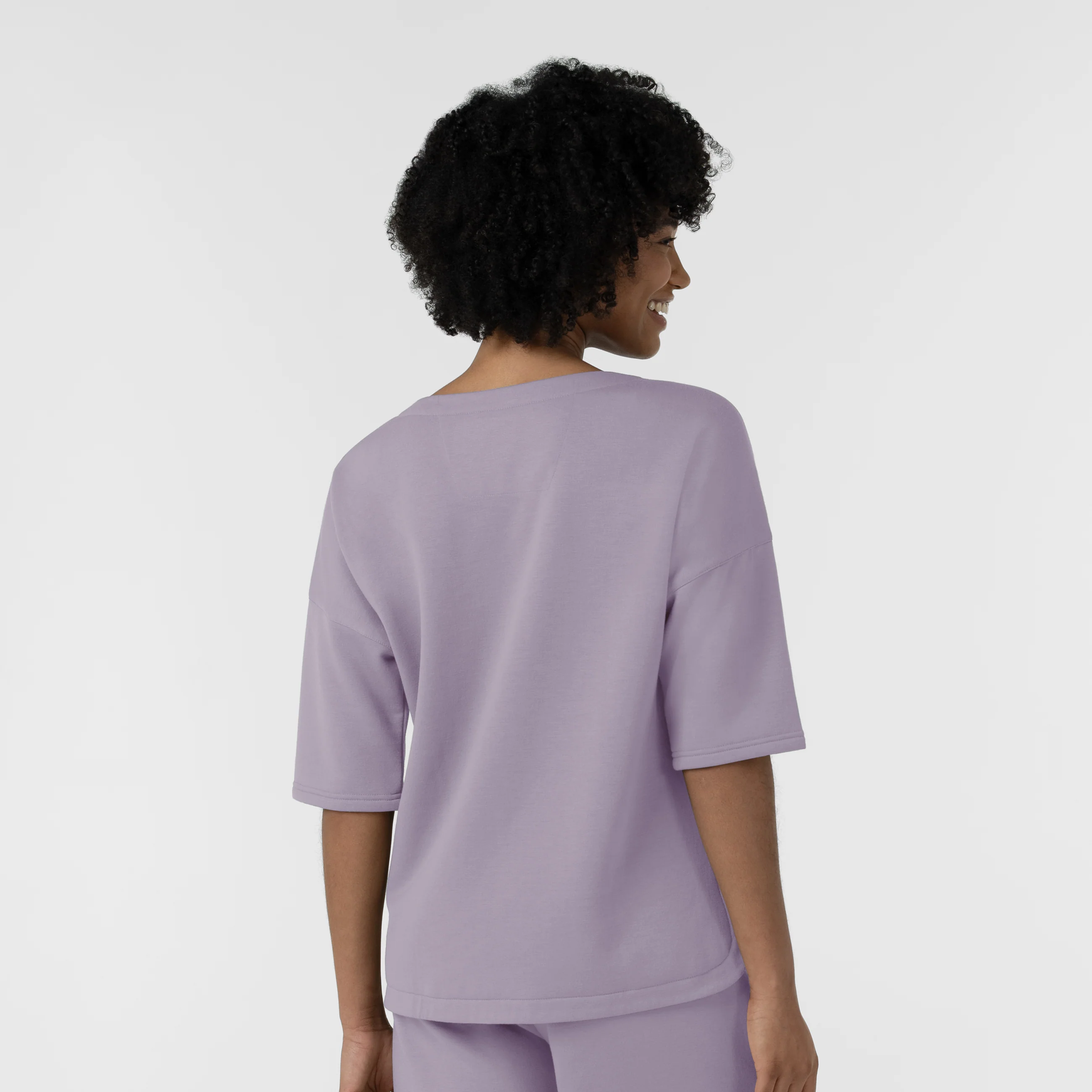 Unwind & Lounge Women's Fleece Relaxed Pullover - Wisteria - Image 3
