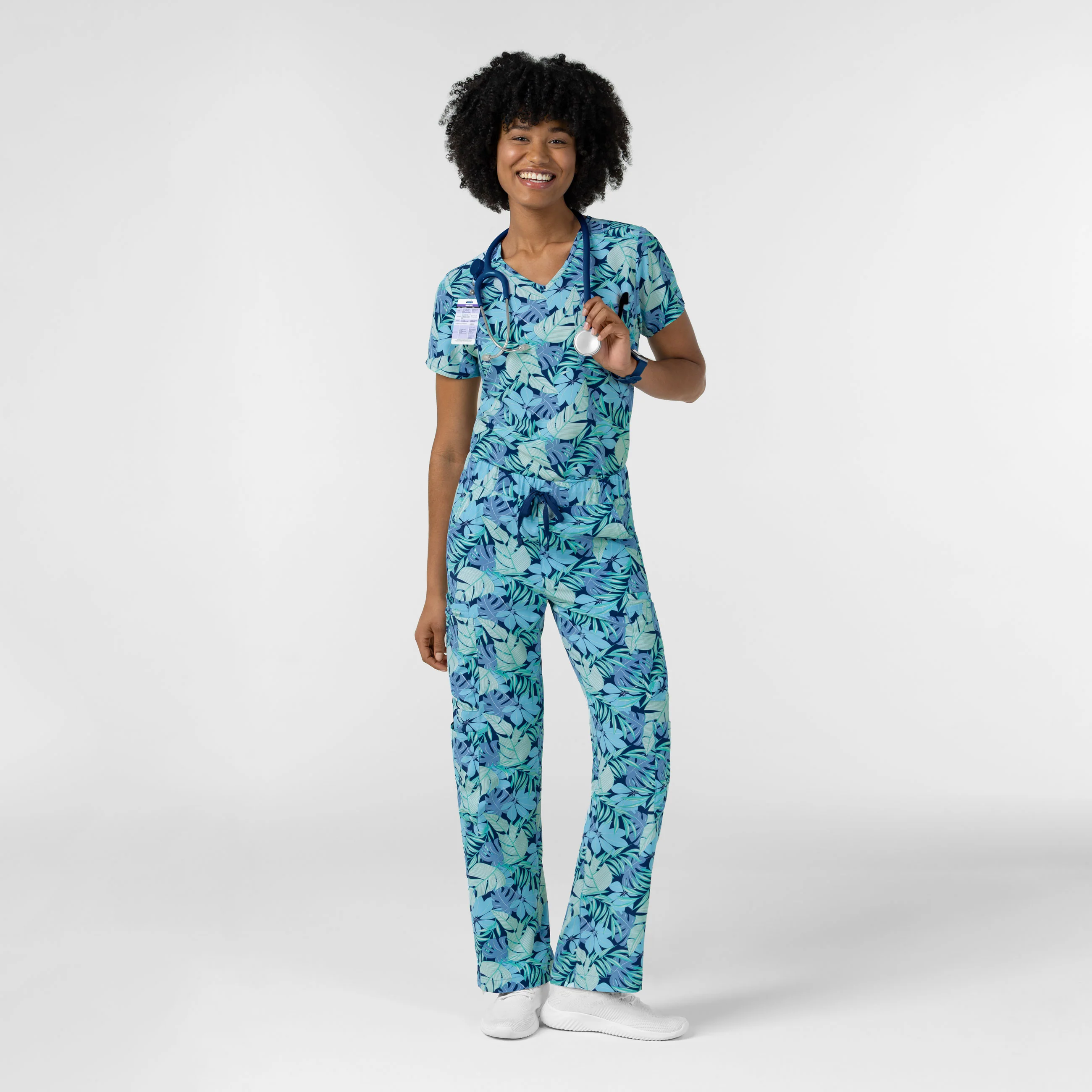 Women's 1-Pocket Tuck-in Print Scrub Top - Breezy Palms - Image 4