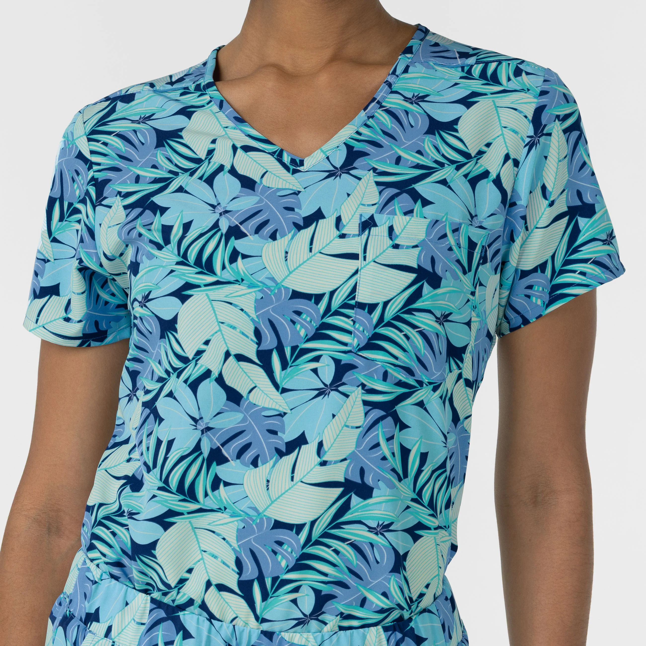 Women's 1-Pocket Tuck-in Print Scrub Top - Breezy Palms - Image 8