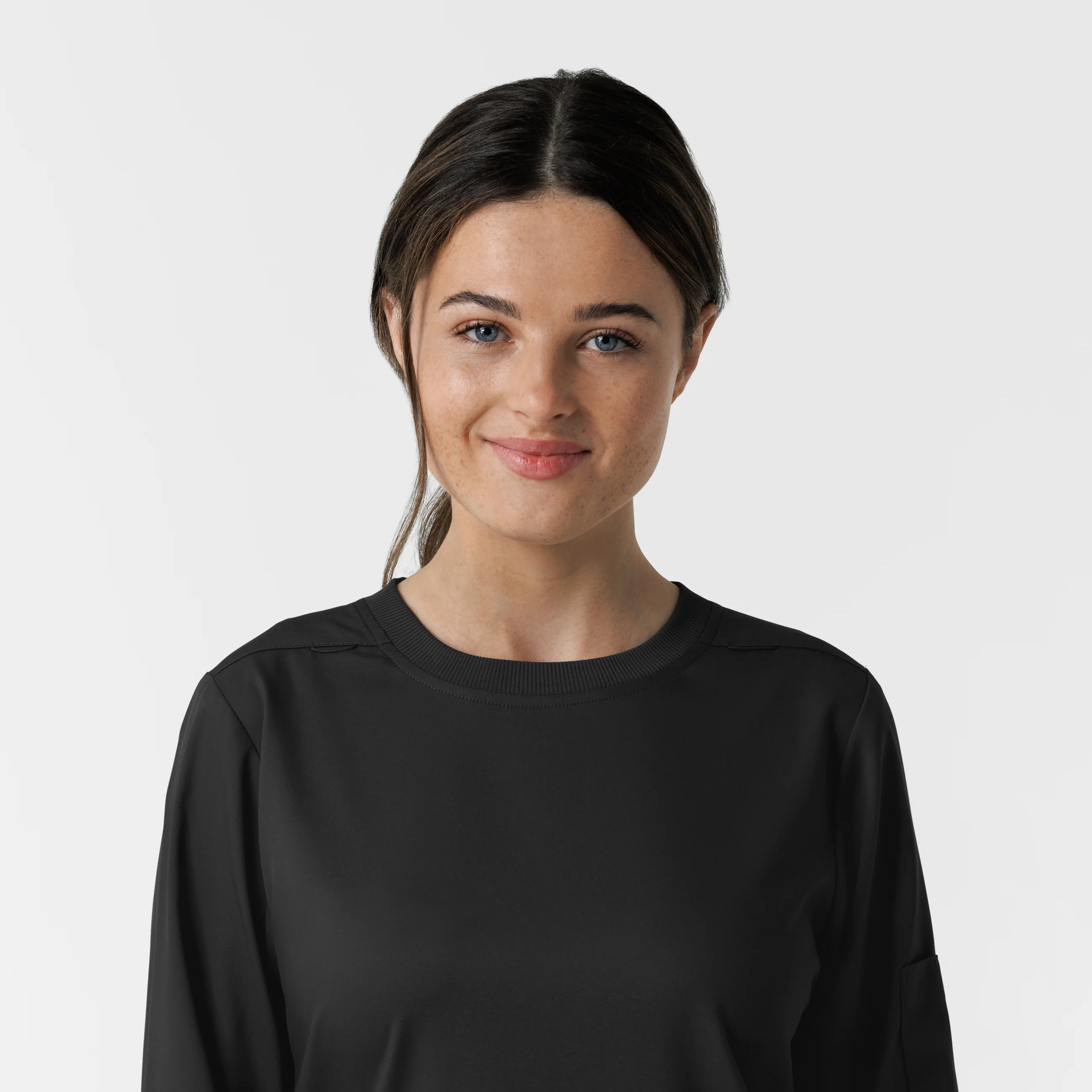 Boundless Women's Classic Long Sleeve Scrub Top - Black - Image 5