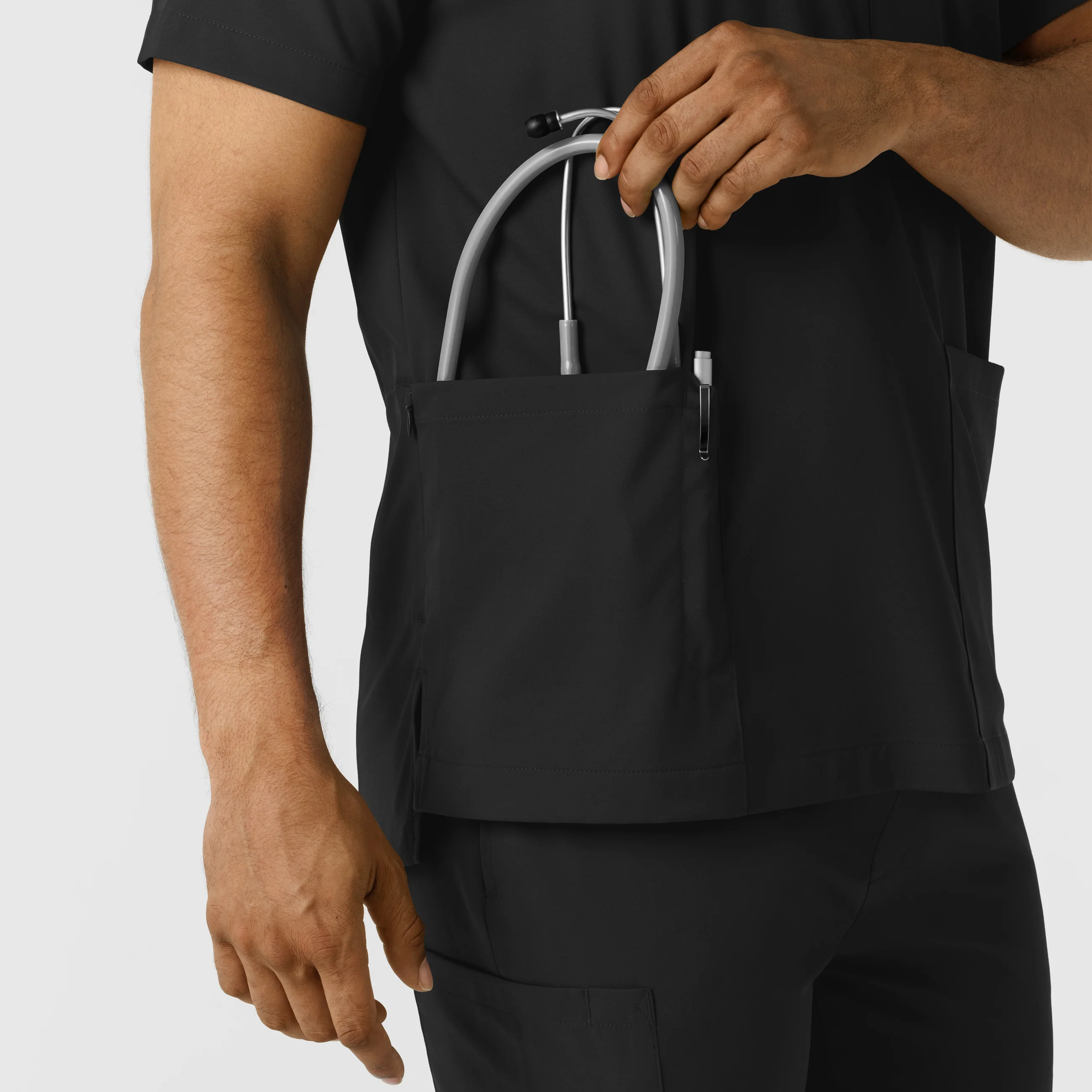 Boundless Men's Multi Pocket V-Neck Scrub Top - Black - Image 9