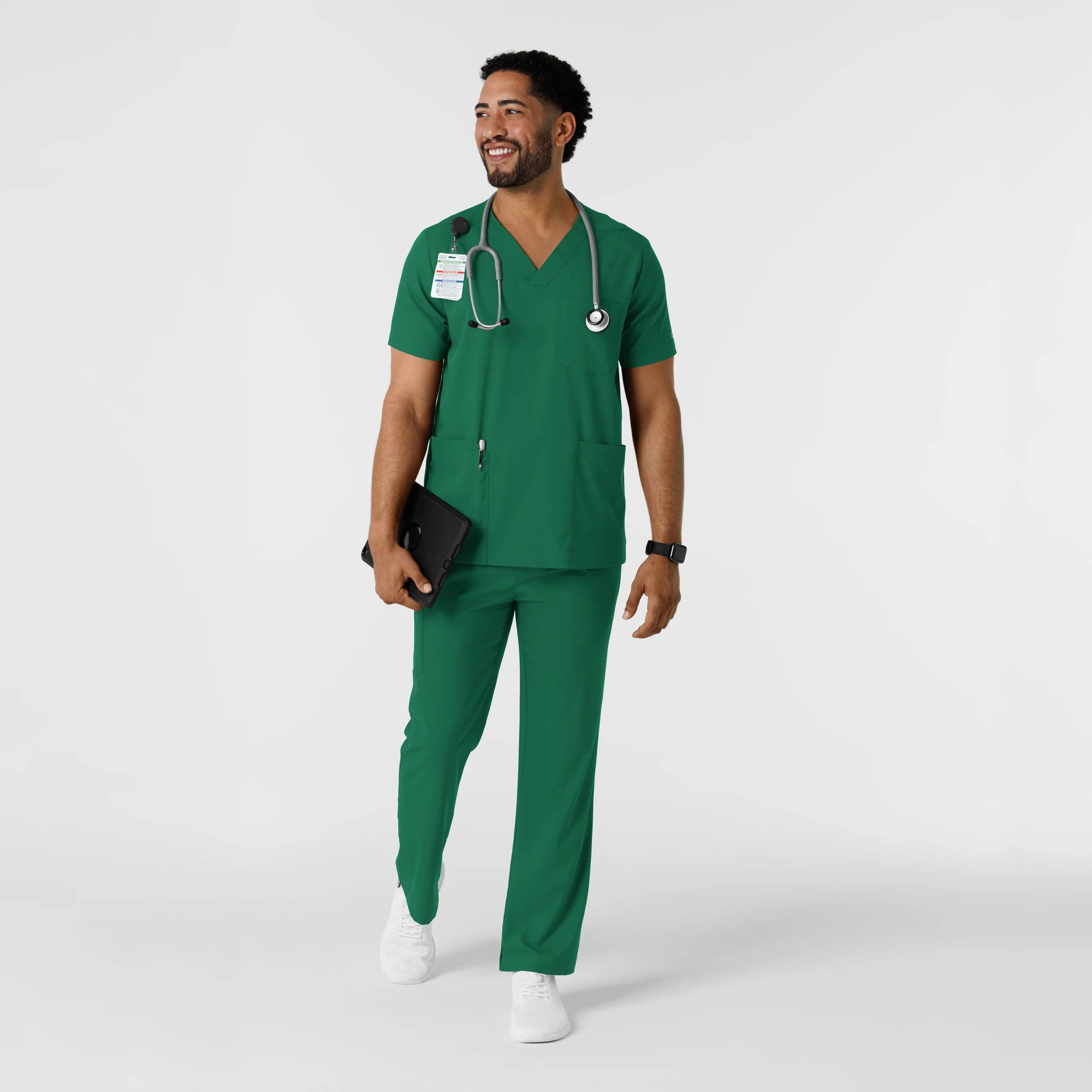 Boundless Men's Multi Pocket V-Neck Scrub Top - Hunter - Image 3