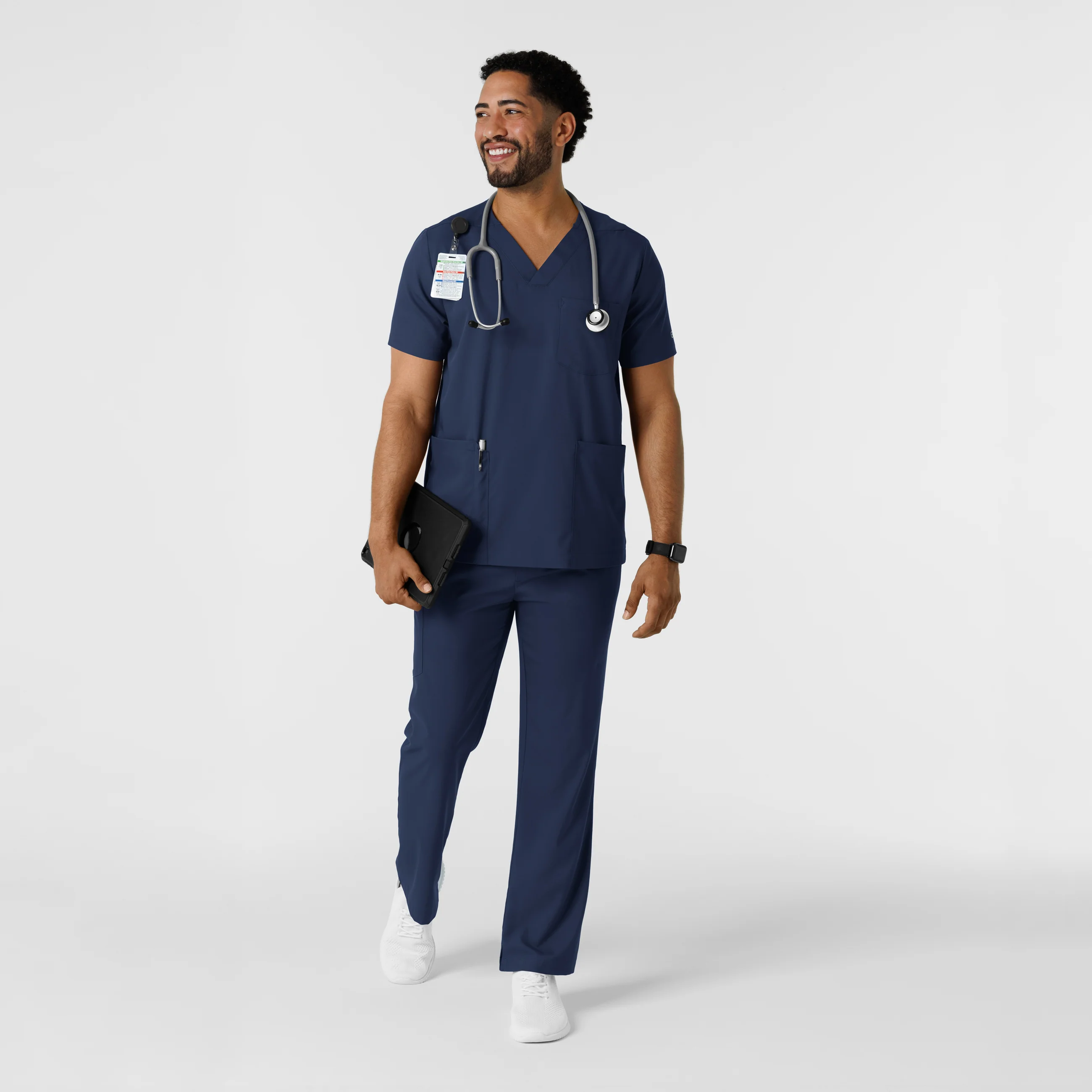 Boundless Men's Multi Pocket V-Neck Scrub Top - Navy - Image 3