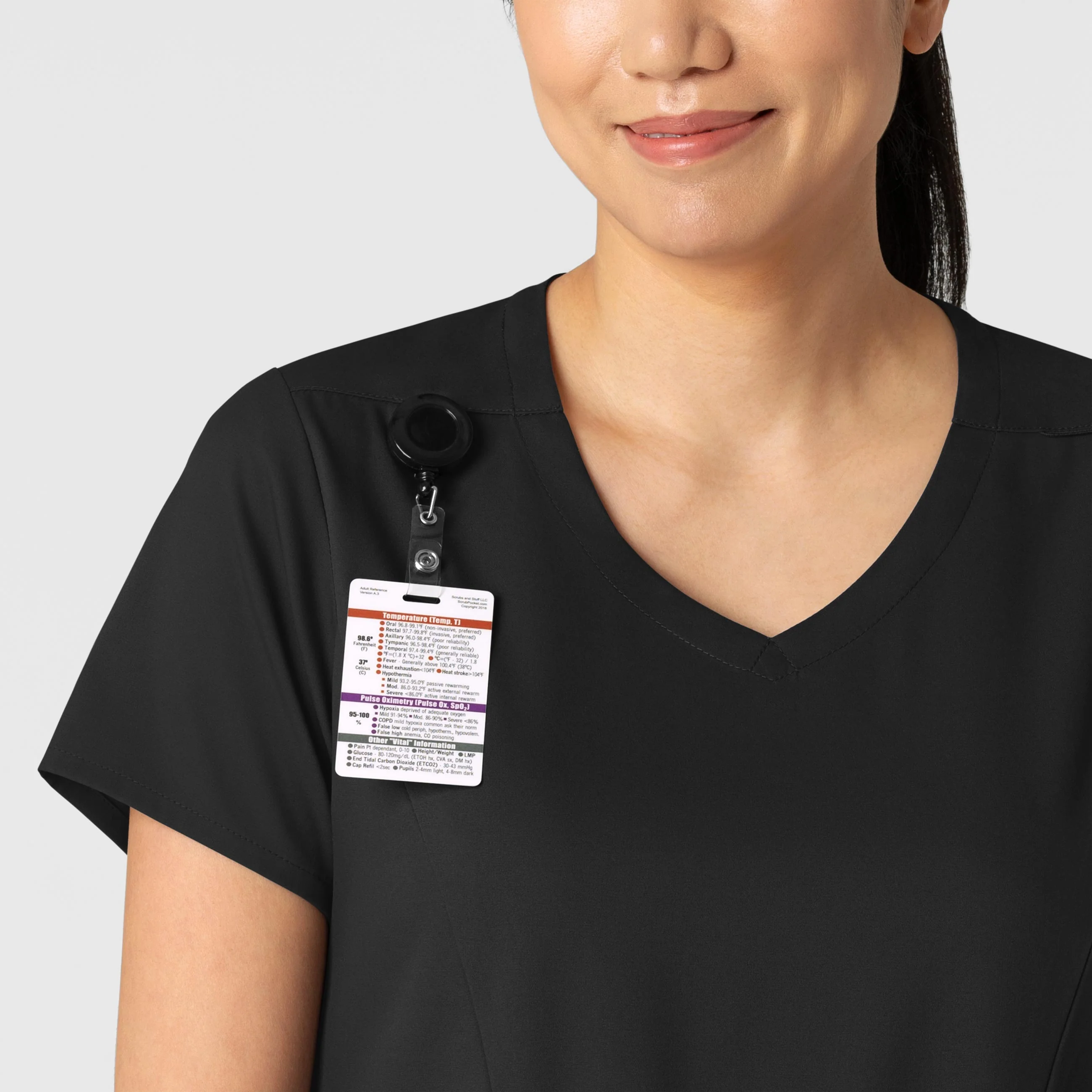 Boundless Women's 2-Pocket V-Neck Scrub Top - Black - Image 5