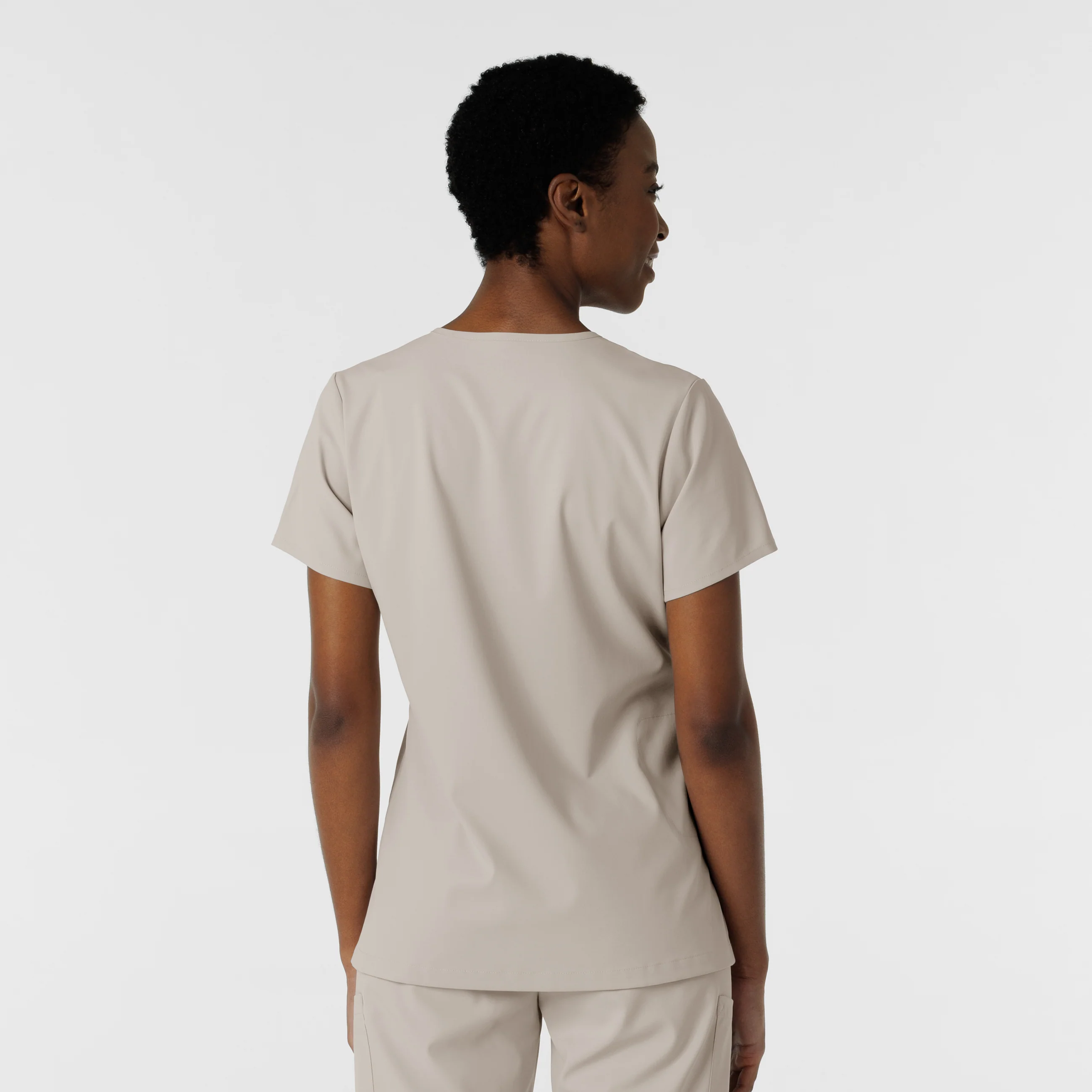 Boundless Women's Tuck-In Scrub Top - Cloud - Image 2