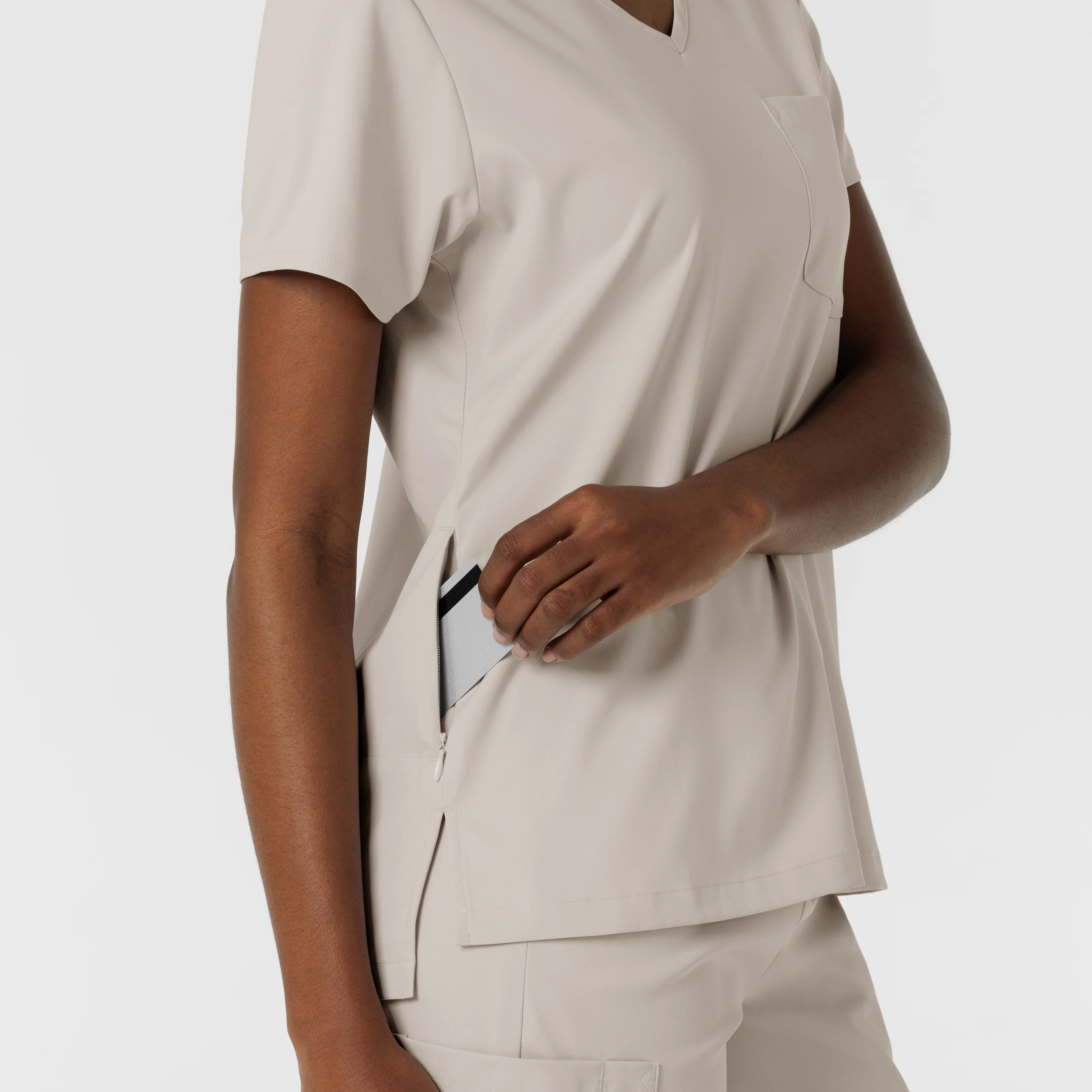 Boundless Women's Tuck-In Scrub Top - Cloud - Image 9