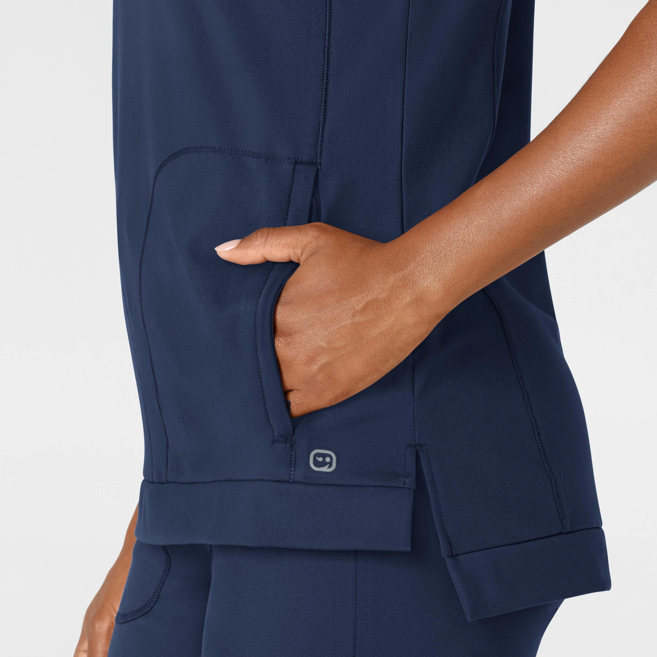 RENEW Knit Women's Flex-n-Reach Crew Neck Scrub Top - Navy - Image 6