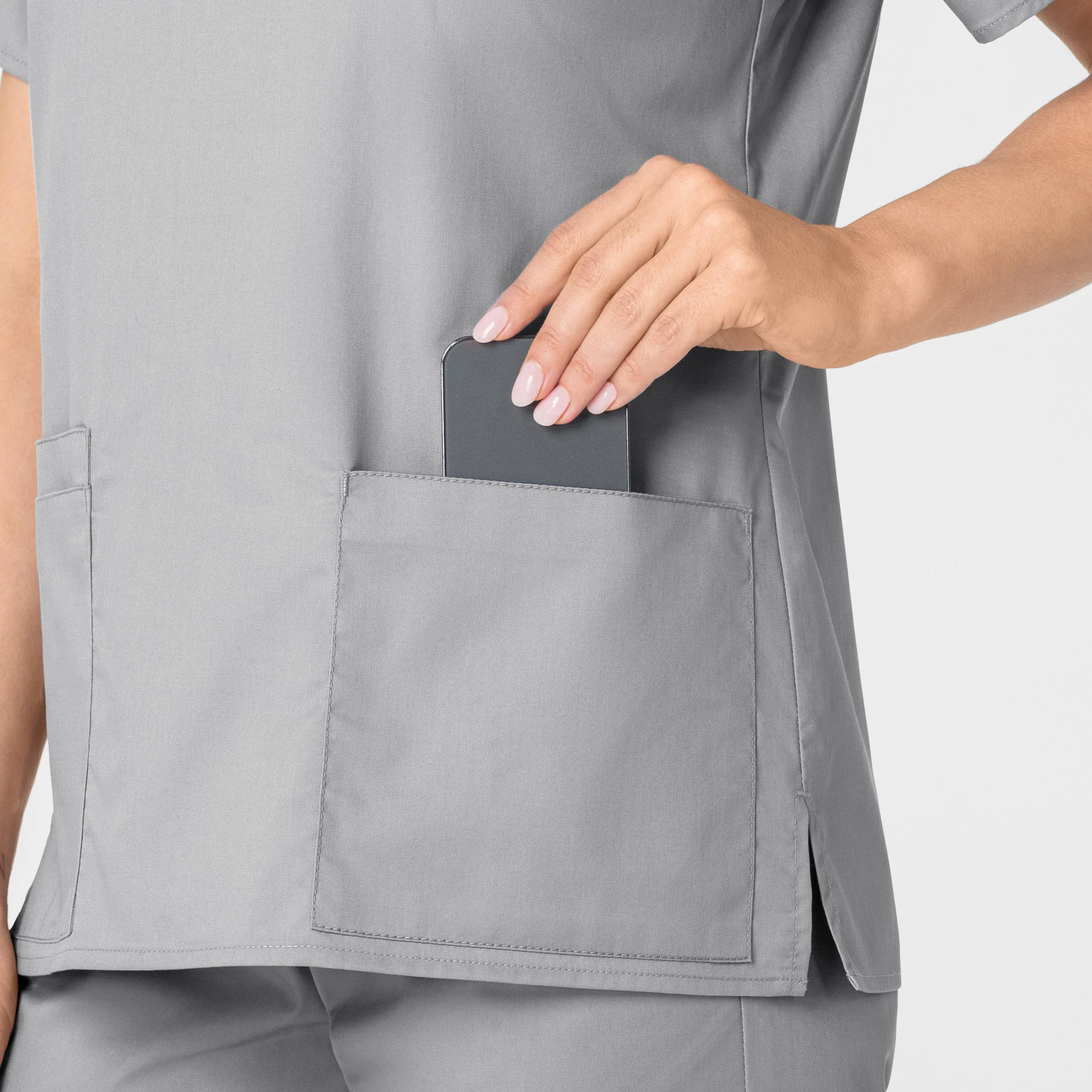 WonderWORK Women's V-Neck Scrub Top - Grey - Image 8